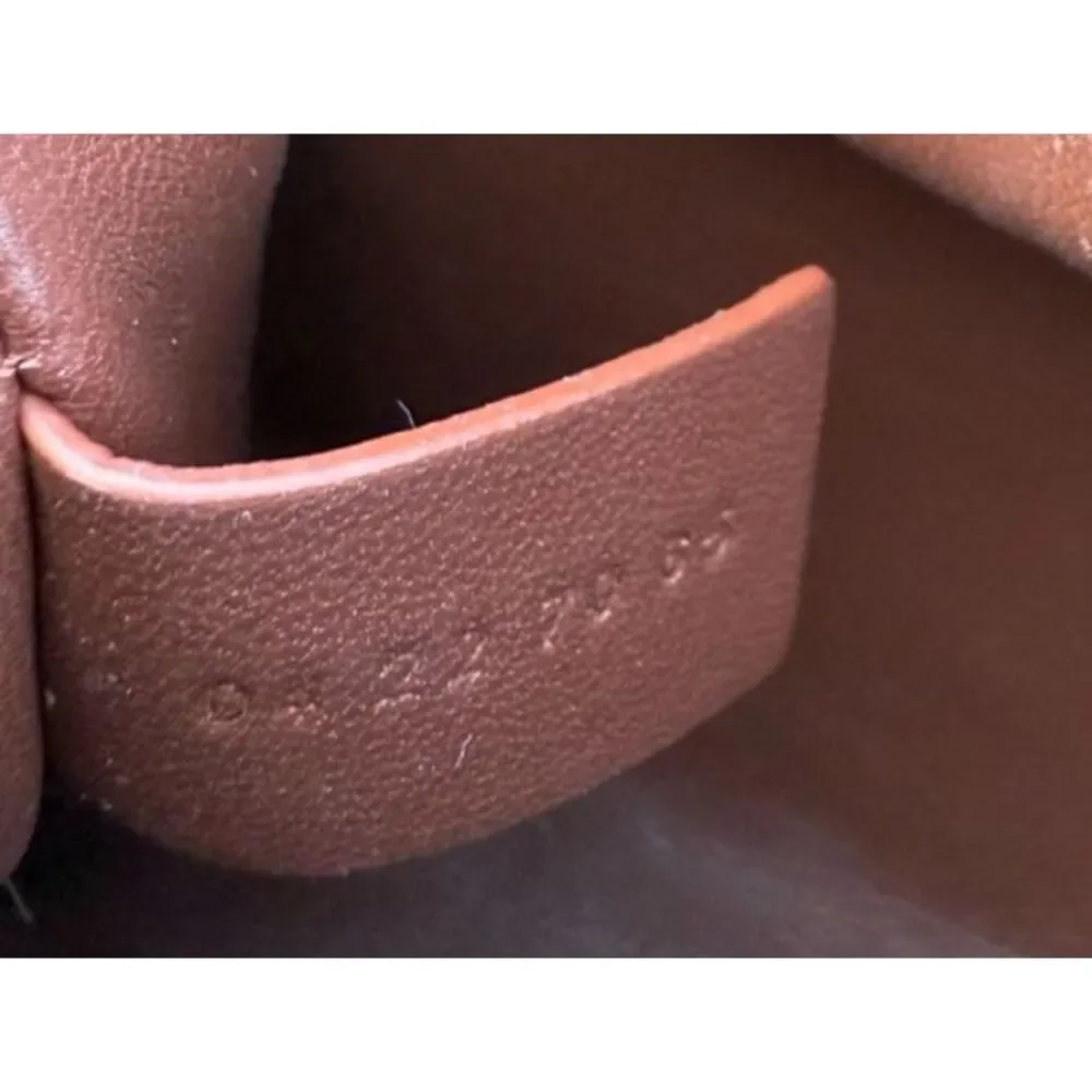 Chloe Mate Gusset Leather Shoulder Bag